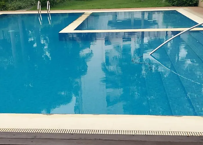 Minimalist Tower 2 Filinvest Alabang Muntinlupa * Manila